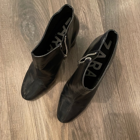 Zara Faux Leather Dark Blue Booties - Picture 2 of 2